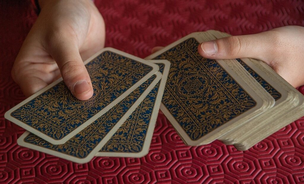 ¿Cada cuánto se recomienda hacer una tirada de tarot?