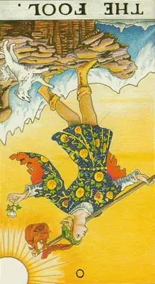 El Loco invertido en el tarot: significado profundo y lectura completa de la carta del día